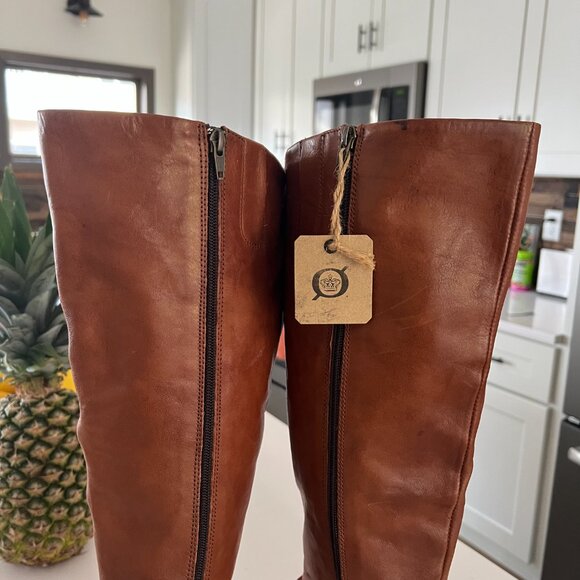 NWT Born Leather Heeled Riding Boot - Picture 4 of 6